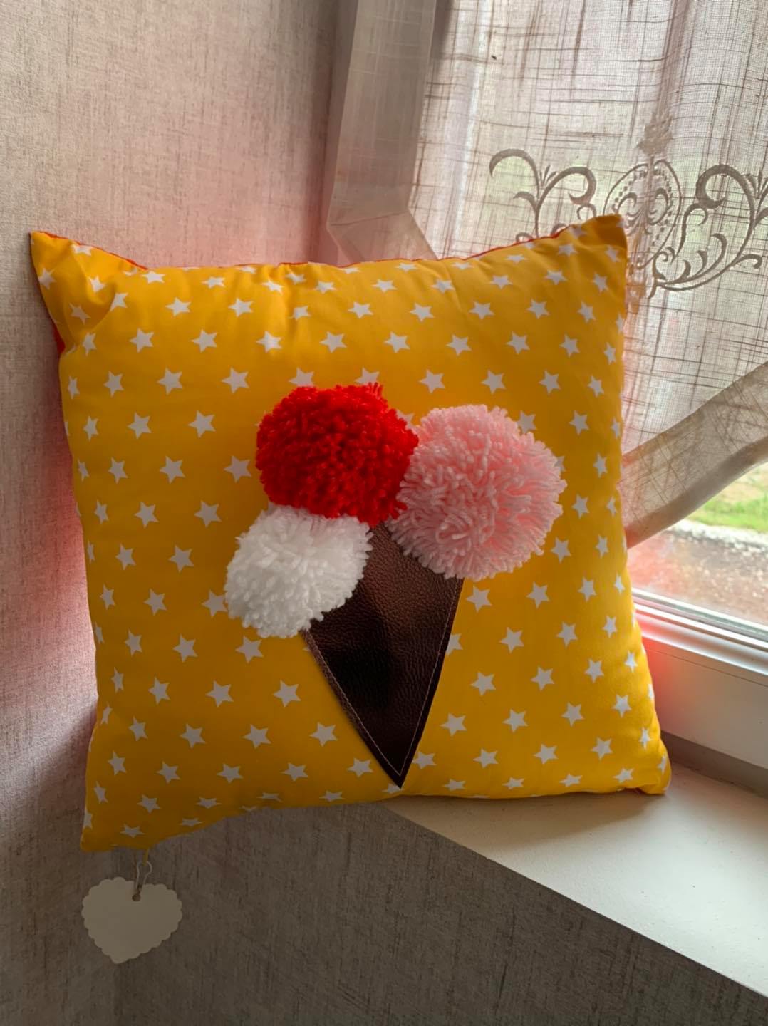 SANDY & ANGIE COUTURE FAIT MAIN - image 8