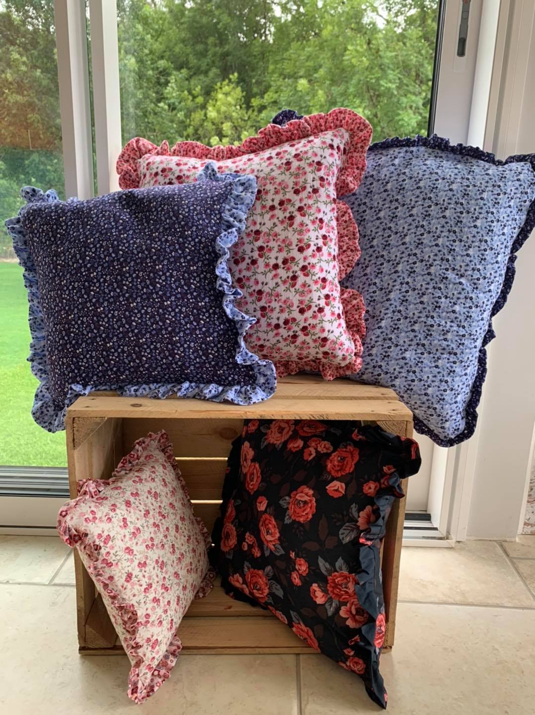 SANDY & ANGIE COUTURE FAIT MAIN - image 6